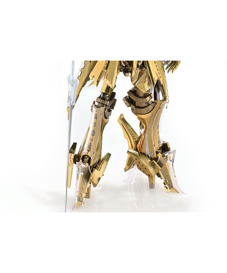 【予約】帝騎マグナパレス ザ・ナイト・オブ・ゴールド　1/144 スケール　組立て式プラスチックモデル　［アワートレジャー］