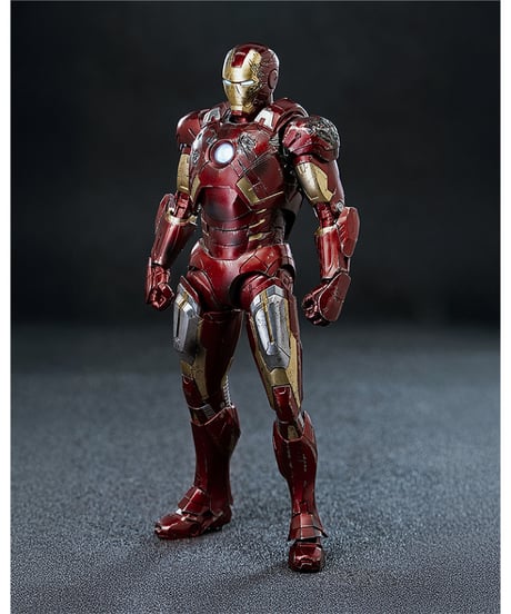 【予約】DLX アイアンマン・マーク7（バトルダメージ）　1/12スケール　塗装済み可動フィギュア　[threezero]