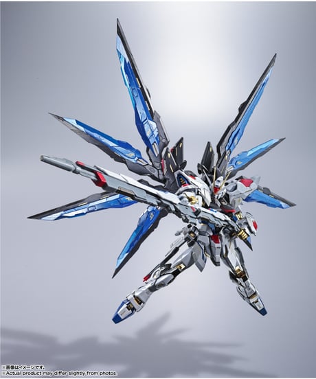 【予約】【6月発売予定】　METAL BUILD ストライクフリーダムガンダム ＜リバイバル版＞　機動戦士ガンダムSEED DESTINY　［バンダイ］