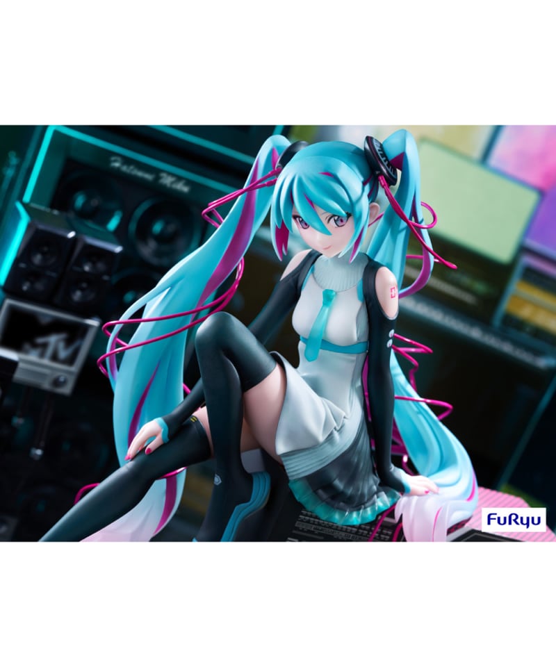 初音ミク × MTV 1/7スケール　未開封 初音ミク×MTV 1/7スケールフィギュア PVC製塗装済完成品