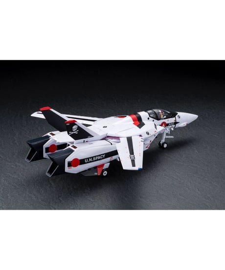 1/60完全変形VF-1S ストライクバルキリー 一条輝 搭乗機 movie ver.　塗装済み完成品【超時空要塞マクロス　愛・おぼえていますか】