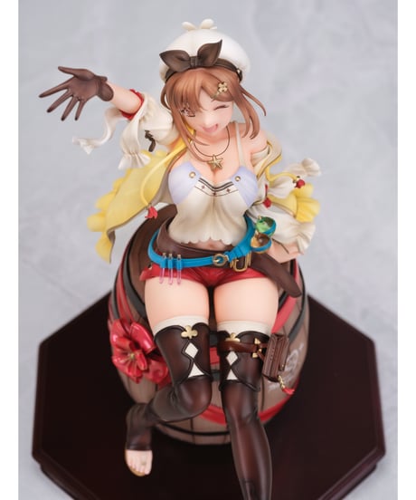 ライザのアトリエ 常闇の女王と秘密の隠れ家 ライザ 「アトリエ」シリーズ25周年記念ver DX版 1/7スケール