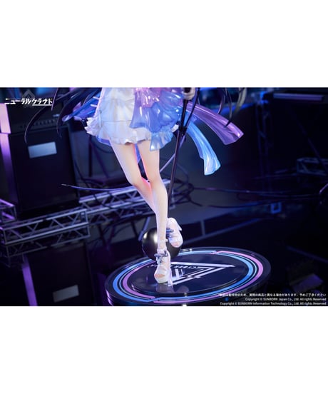ニューラルクラウド 七花 少女アイドルVer.　PVC＆ABS製塗装済み完成品 　1/7スケールフィギュア