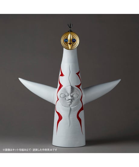 【予約】ARTPLA 太陽の塔（2026年再販）　プラスチックモデルキット　［海洋堂］