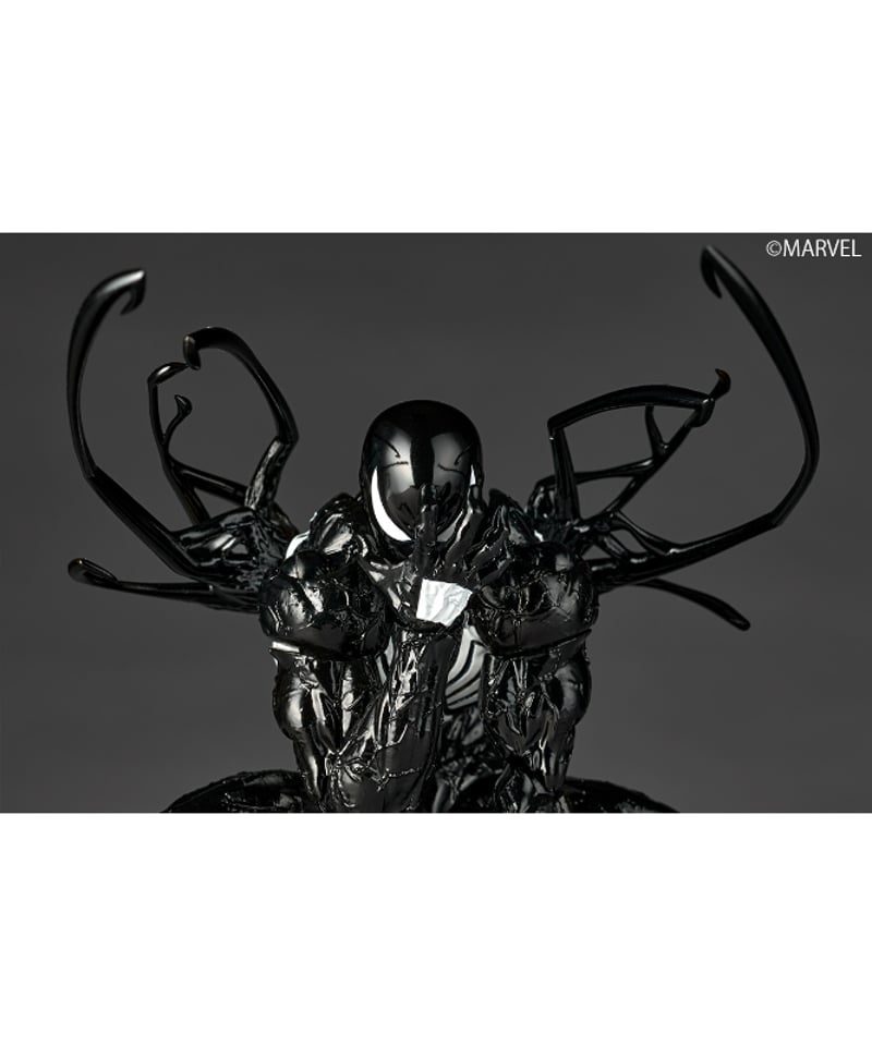 リボルテック　アメイジングヤマグチ　ブラックスパイダーマン　シンビオートスーツ ブラックスーツ姿がかっこいい！シンビオート・スパイダーマンが