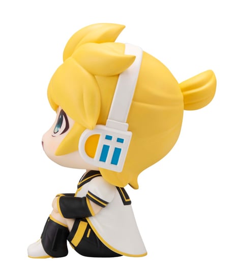 【予約】【送料無料】るかっぷ 鏡音レン　彩色済みフィギュア　［メガハウス］