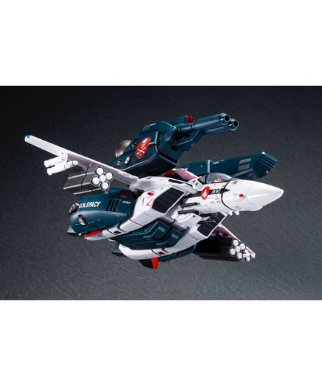 1/60完全変形VF-1S ストライクバルキリー 一条輝 搭乗機 movie ver.　塗装済み完成品【超時空要塞マクロス　愛・おぼえていますか】