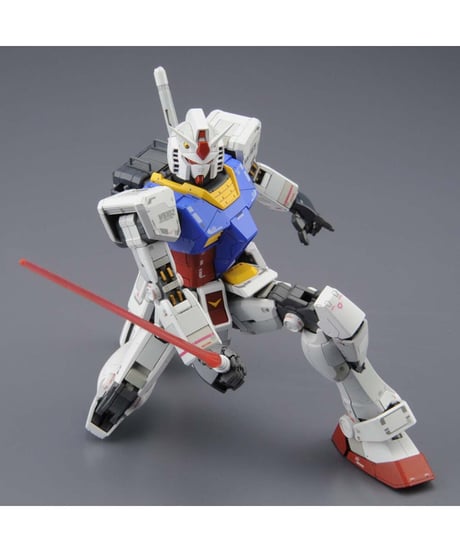 MG 1/100 RX-78-2 ガンダムVer.3.0　機動戦士ガンダム