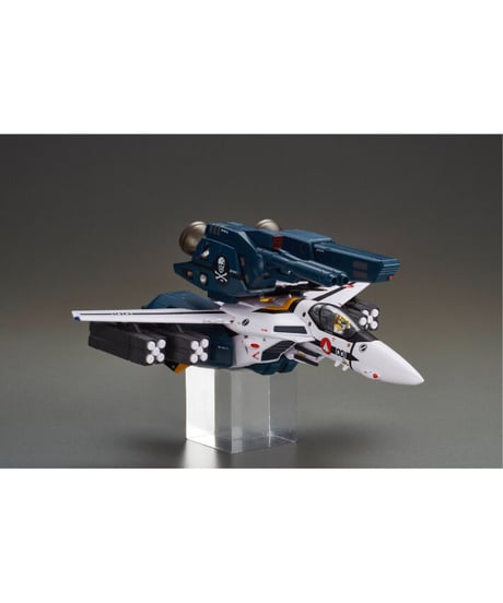 1/60完全変形VF-1Sストライクバルキリーロイ・フォッカースペシャル movie ver.　塗装済み完成品【超時空要塞マクロス　愛・おぼえていますか】