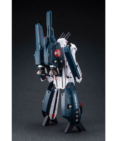 1/60完全変形VF-1S ストライクバルキリー 一条輝 搭乗機 movie ver.　塗装済み完成品【超時空要塞マクロス　愛・おぼえていますか】