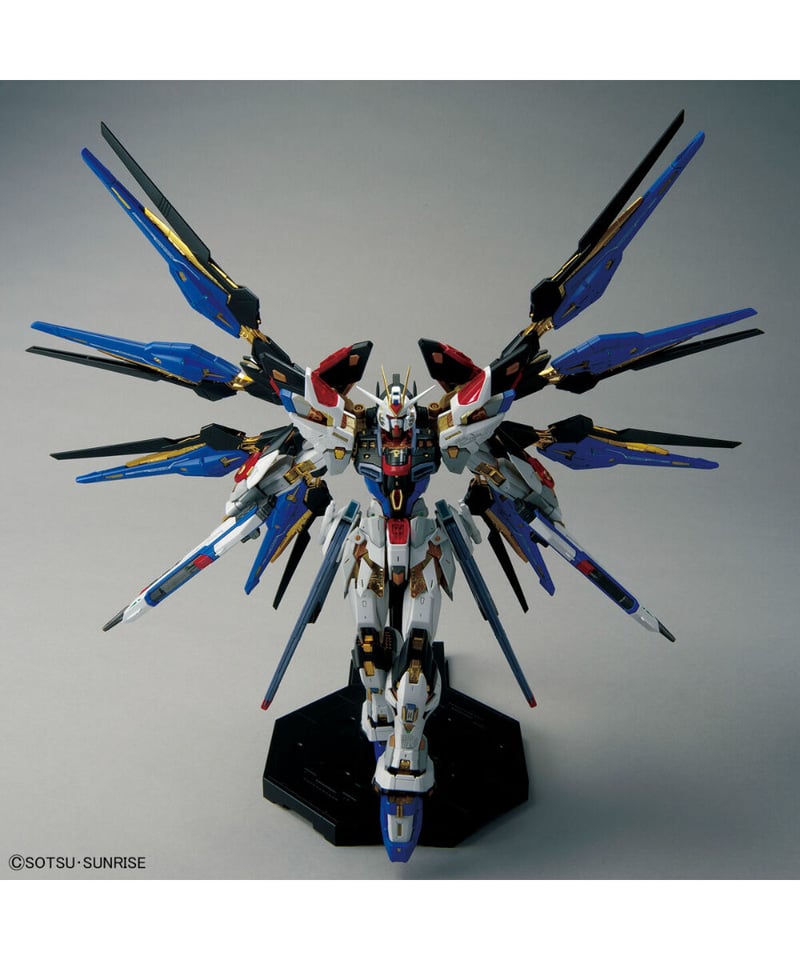 MGEX 1/100 SEED DESTINY ストライクフリーダムガンダム MGEX 1/100 ストライクフリーダムガンダム | 機動戦士ガンダム