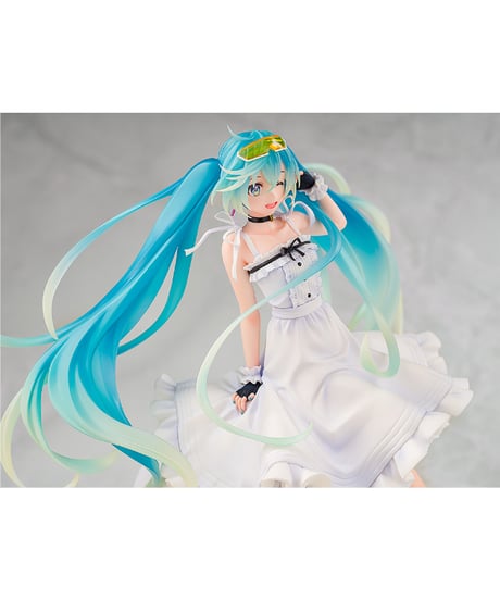 初音ミク GTプロジェクト　レーシングミク 2021 Vacation Style Ver.　1/7スケール　プラスチック製塗装済み完成品フィギュア