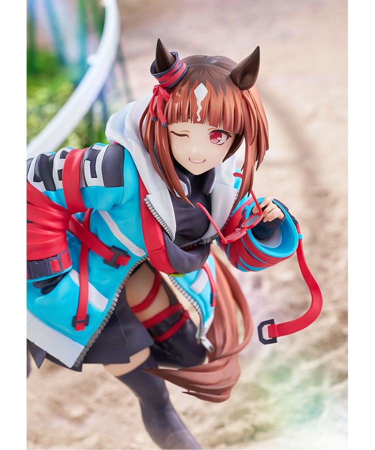 トランセンド 1/7スケール 塗装済み完成品 ウマ娘 プリティーダービー