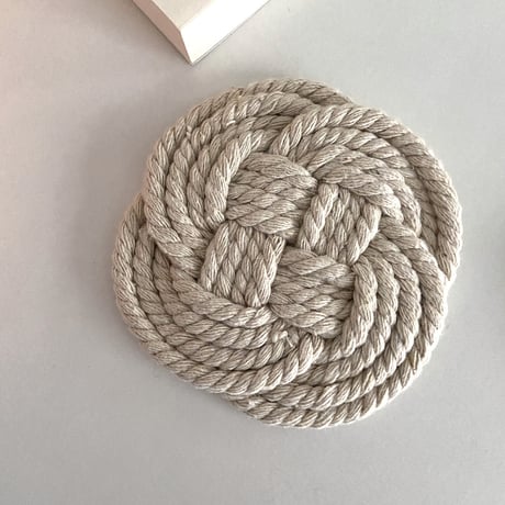 ＜海外取寄せ＞new design///手編みコースター プレースマット 撮影雑貨 アクセサリー撮影 皿 インテリア　キッチン雑貨　キッチングッズ  キッチン用 韓国風雑貨 韓国風インテリア
