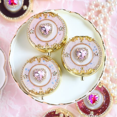 ラメあり　PINK コンパクトケース