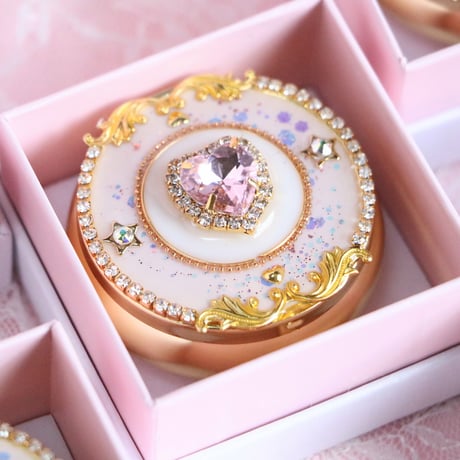 ラメあり　PINK コンパクトケース
