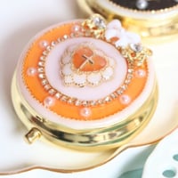 オレンジ　クロスハート♡コンパクトケース