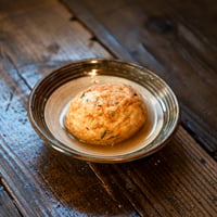 お出汁がしみた　大きな手ごねがんもどき　瀬戸内鯛