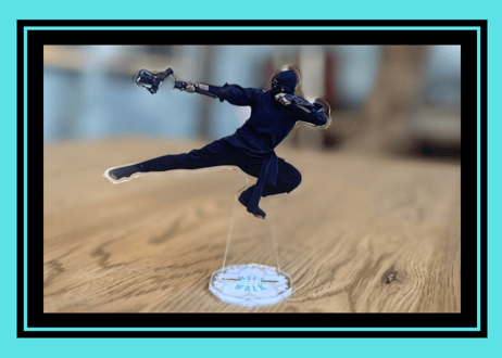 Acrylic stand NinjaJE kick