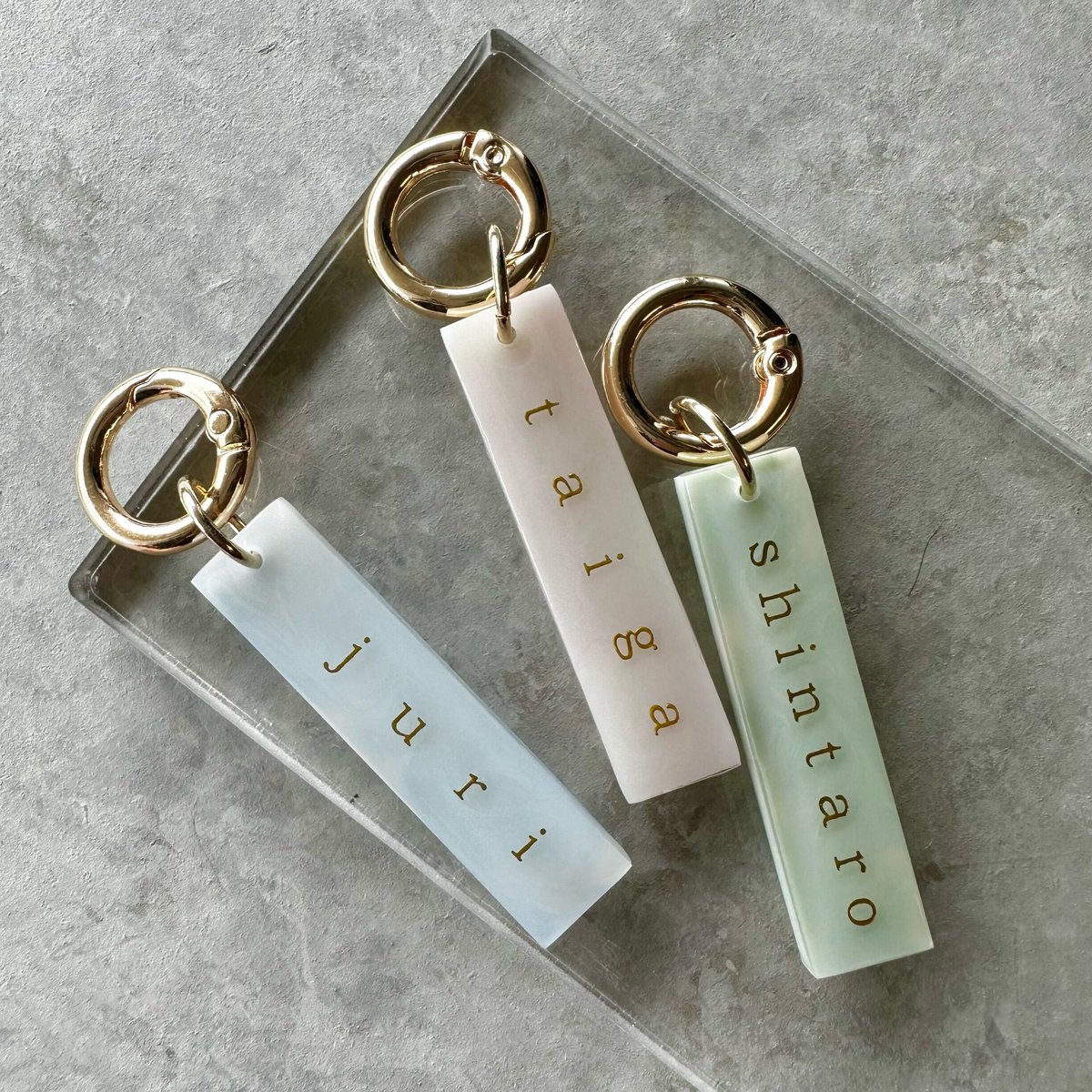 オーダーページ推し活レジンキーホルダーバックチャーム