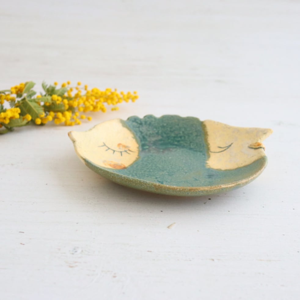 まつげとひげ小皿┊︎サカモトジュンコ | うつわのキモチonline shop