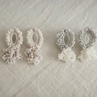 tinyPHEONEY(Crochet earrings)/snowwhite,snowgray