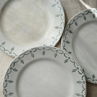 PORCELAINE OPAQUE DE GIEN　/ a, b, c