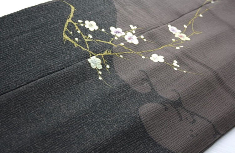 訪問着) カラフルな花 伊達襟付き 三松ミルクケア | 和ノ藤リユース 