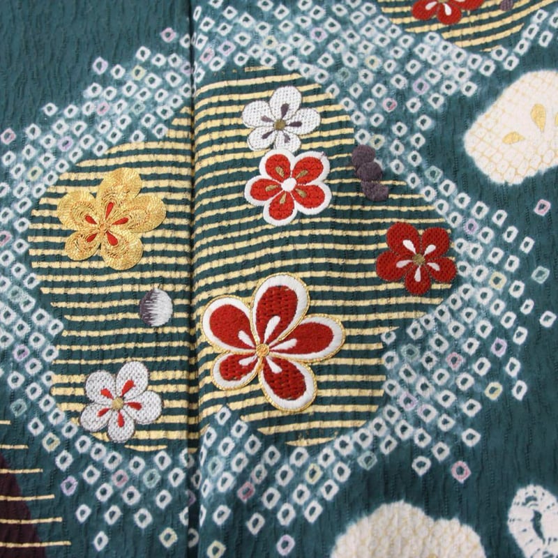 振り袖用襦袢　m　花柄　草　リユース品 振り袖用襦袢m花柄草リユース品