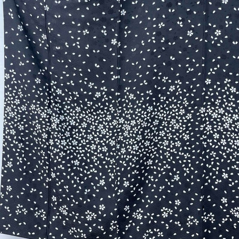 小紋) やまと 新はじく加工 桜の花びら A3335 | 和ノ藤リユース