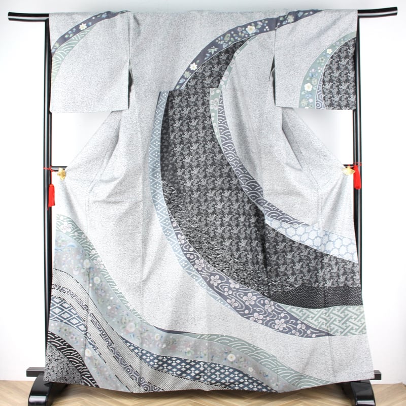 訪問着) たたき染め 花としぼり柄 A3146 | 和ノ藤リユース