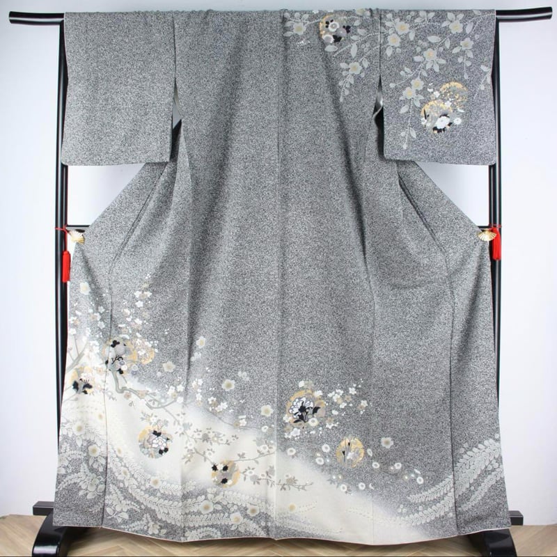 訪問着) たたき染め 金箔 辻が花調 A3303 | 和ノ藤リユース 訪問着) たたき染め 金箔 辻が花調 A3303 | 和ノ藤リユース