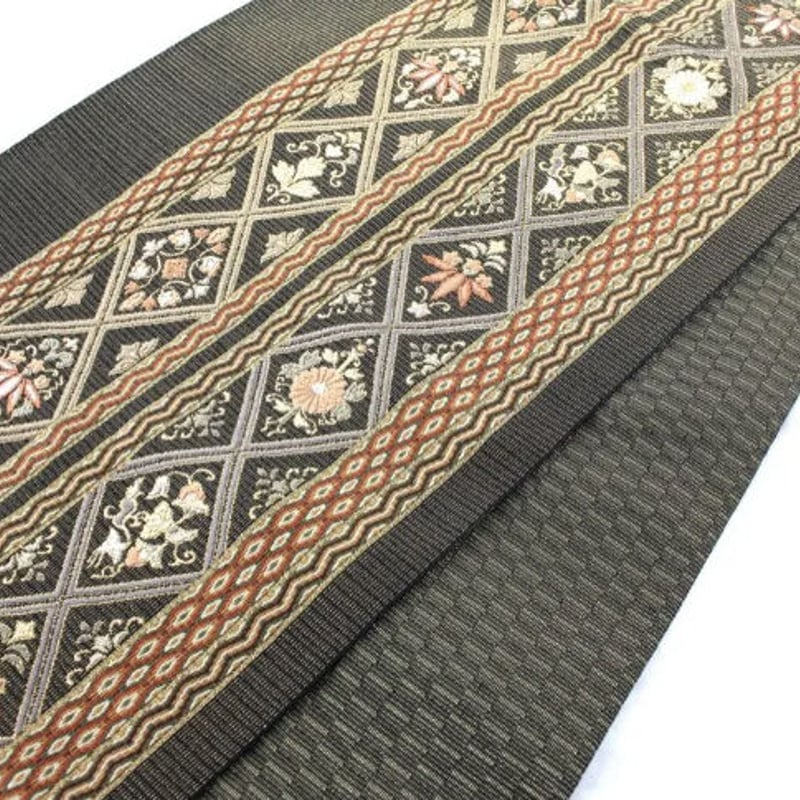 六通) 金通し ひし形の中に花 唐織 | 和ノ藤リユース 