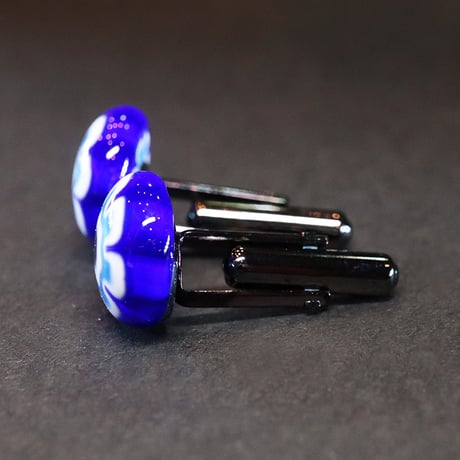 【Enamel Handcraft】エナメルのカフリンクス　アネモネ　豆