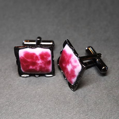 【Enamel Handcraft】エナメルのカフリンクス　牡丹