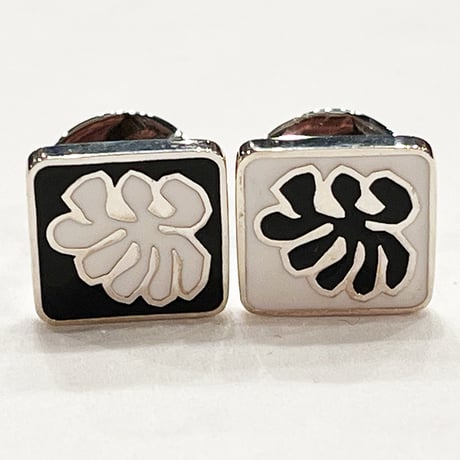 エナメルのカフリンクス　わかめ