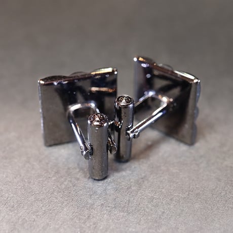 【Enamel Handcraft】エナメルのカフリンクス　牡丹