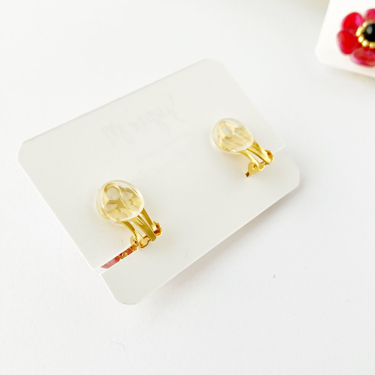 チェコビーズのお花ピアス | ハンドメイド雑貨店 ゆめばこ