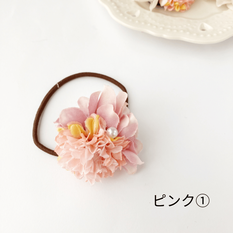 お花の華やかヘアゴム | ハンドメイド雑貨店 ゆめばこ