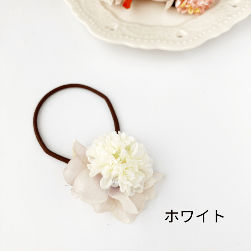 お花の華やかヘアゴム | ハンドメイド雑貨店 ゆめばこ