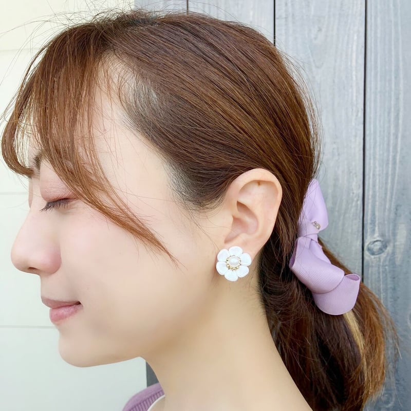チェコビーズのお花ピアス | ハンドメイド雑貨店 ゆめばこ