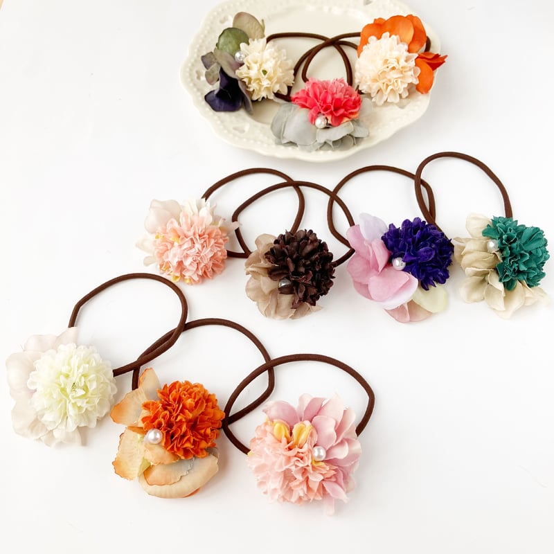 お花の華やかヘアゴム | ハンドメイド雑貨店 ゆめばこ