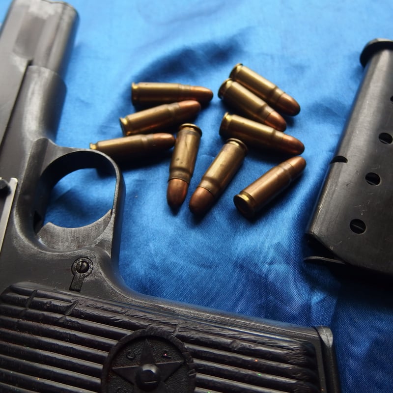 ミリタリー銃弾入れ ミリタリーショップ レプマート / イギリス軍放出品 砲弾ケース