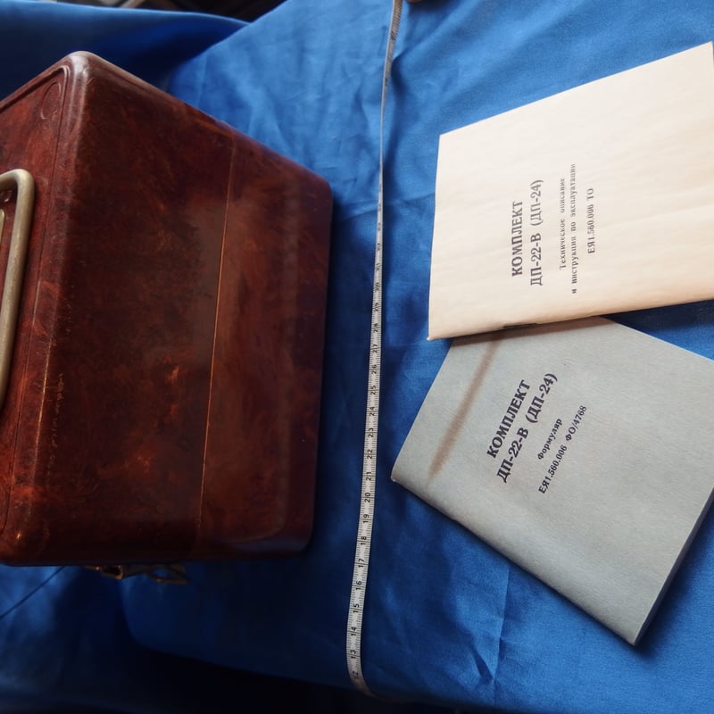 Soviet軍用 線量計収納箱 ДР-22-В(ДР-24)ベークライト製 | m2_ball