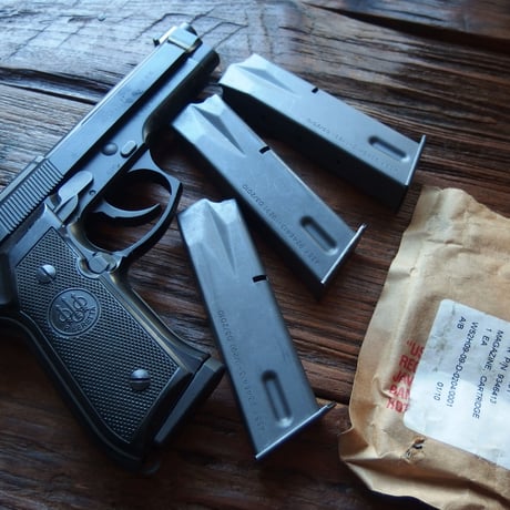 Beretta 92 15 Round MAGAZINE 未使用品1個