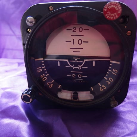 MIG 25 attitude indicator AGD-1 (姿勢指示器)