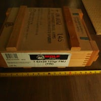 7.62x39mm WOLF Mil-Spec 1400 round 木箱と缶