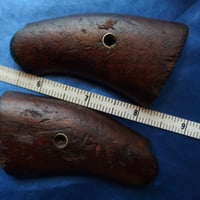 S&W Pre-Victory Square Butt グリップ (d) 1940〜1941年製