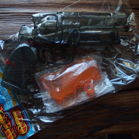 REAL FORM Water Gun 髙木型弐〇一九年式爆水拳銃　クリアブラック