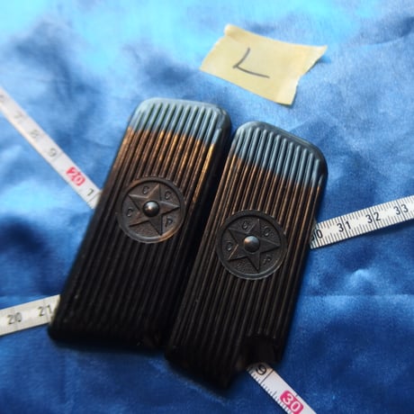 Gun Grips Soviet TT-33 black bakelite (L) 未使用品